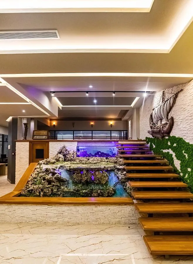 Kraal Hotel Vlora
