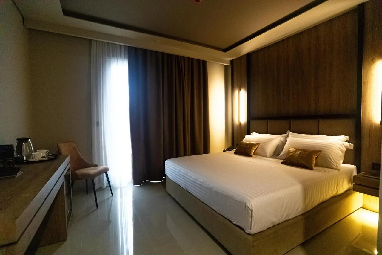 Kraal Hotel Vlora