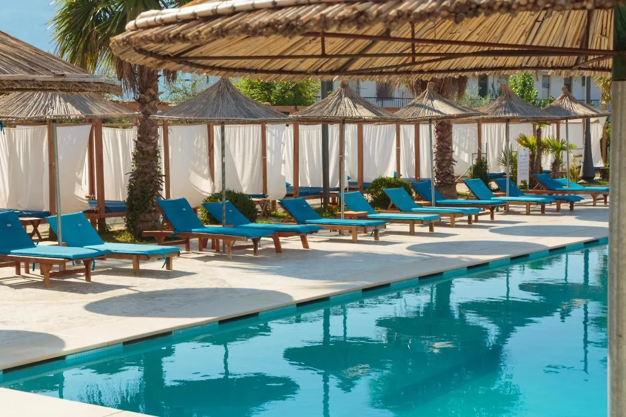 Kraal Hotel Vlora