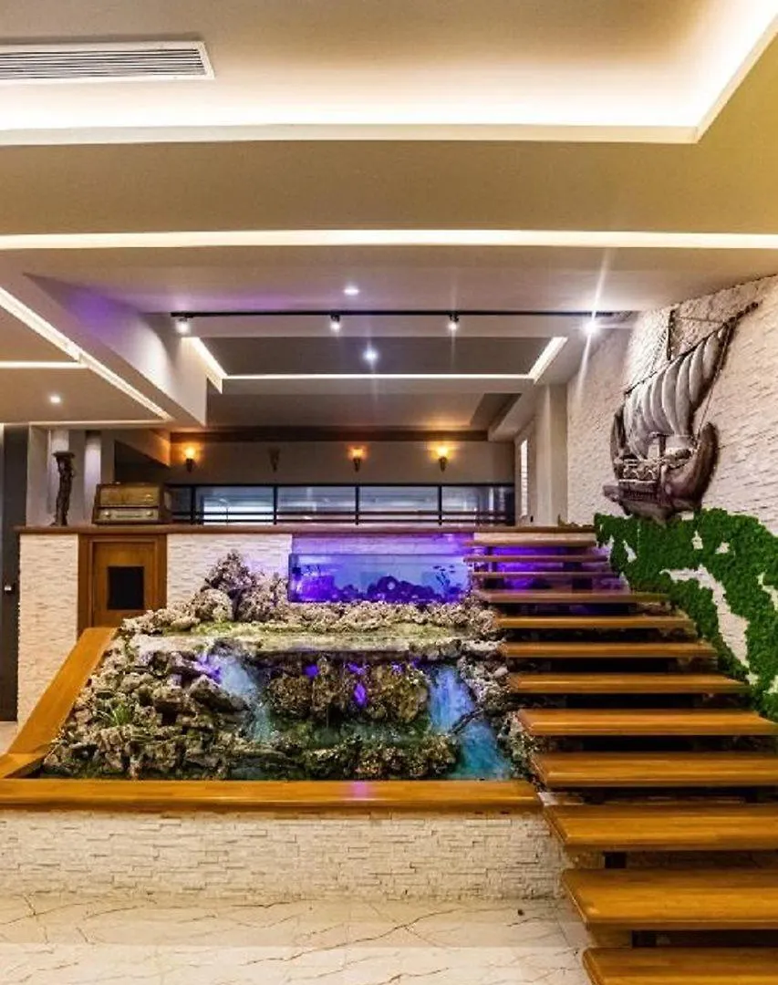 Kraal Hotel Vlora Albánia