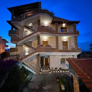 Villa Anxhelo, Vlore